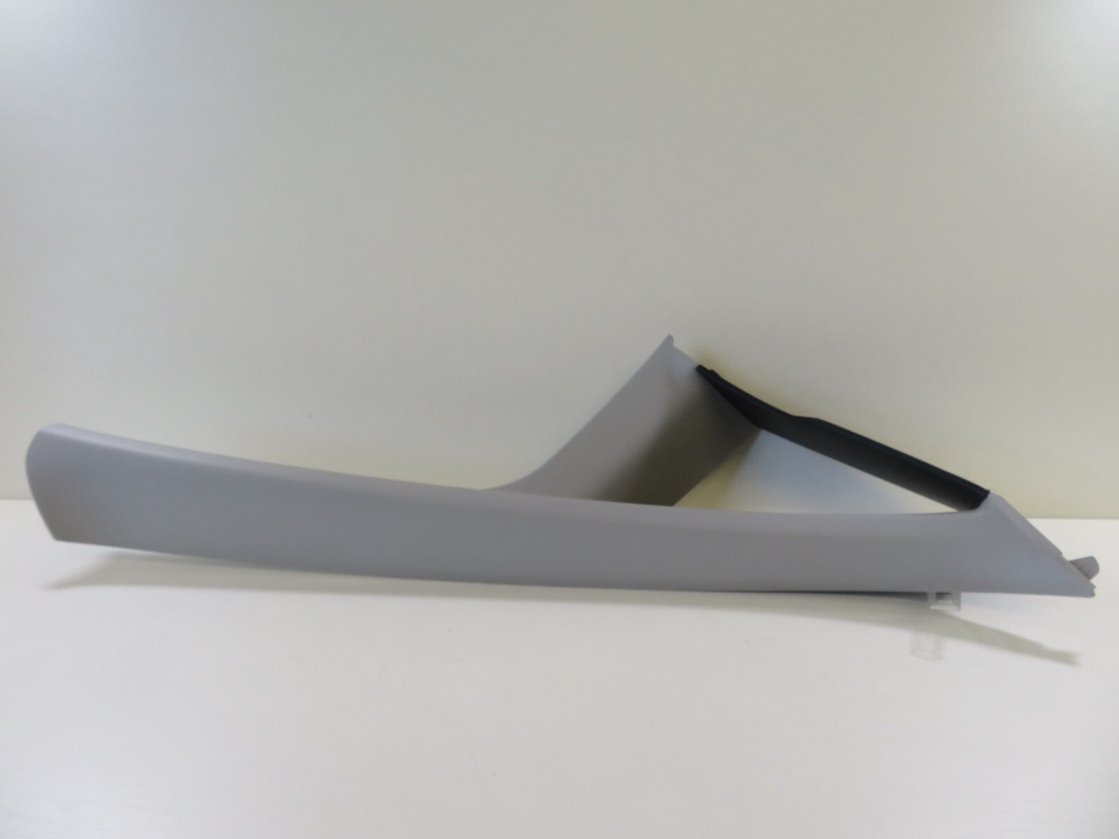 FORD C MAX GRAND OS DRIVER A PILLAR TRIM AM51-R02518-AAW 2011-2015 BK1343