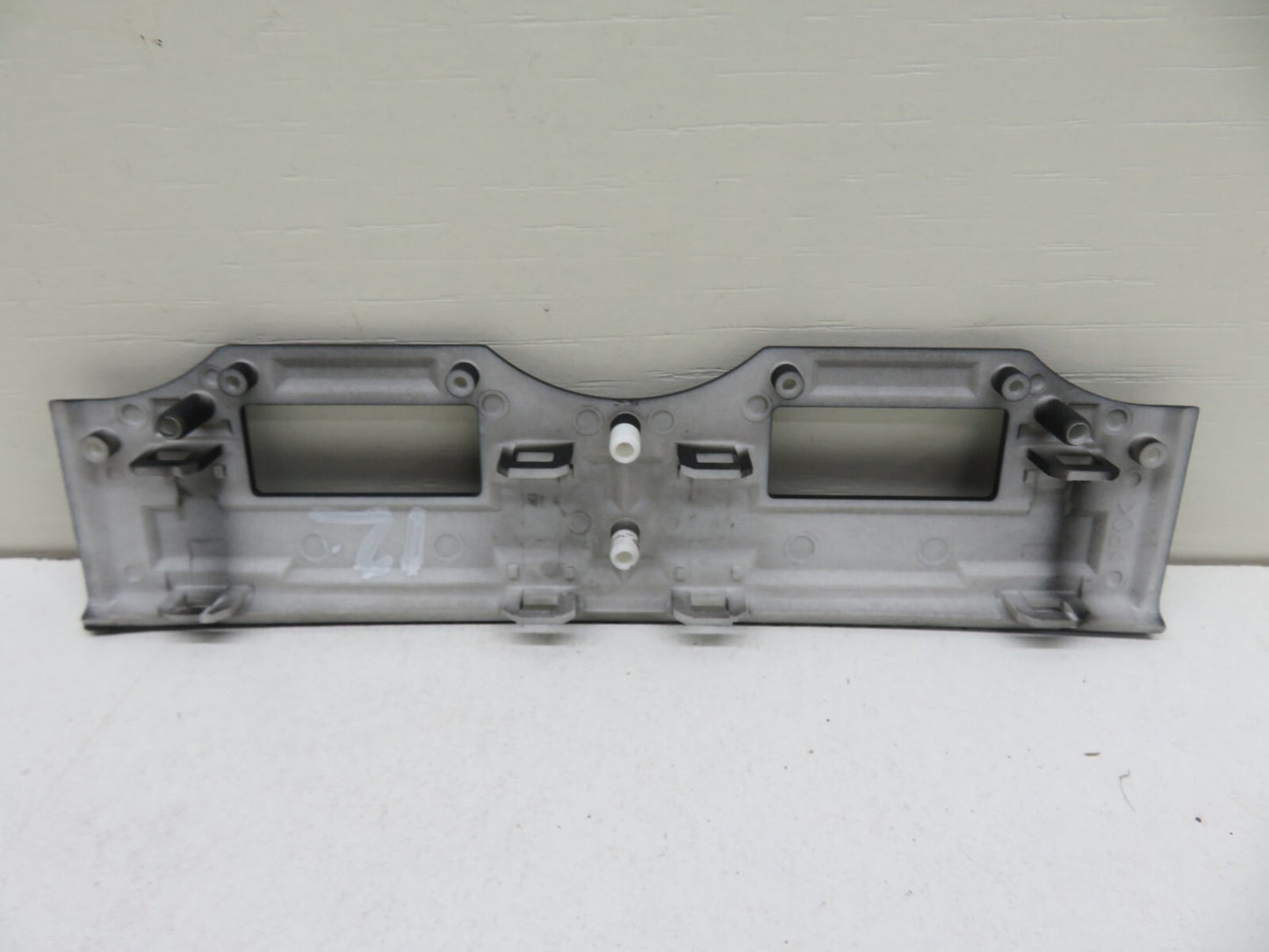 LAND ROVER FREELANDER 2 SWITCH SURROUND TRIM 2007-2014 1227-12