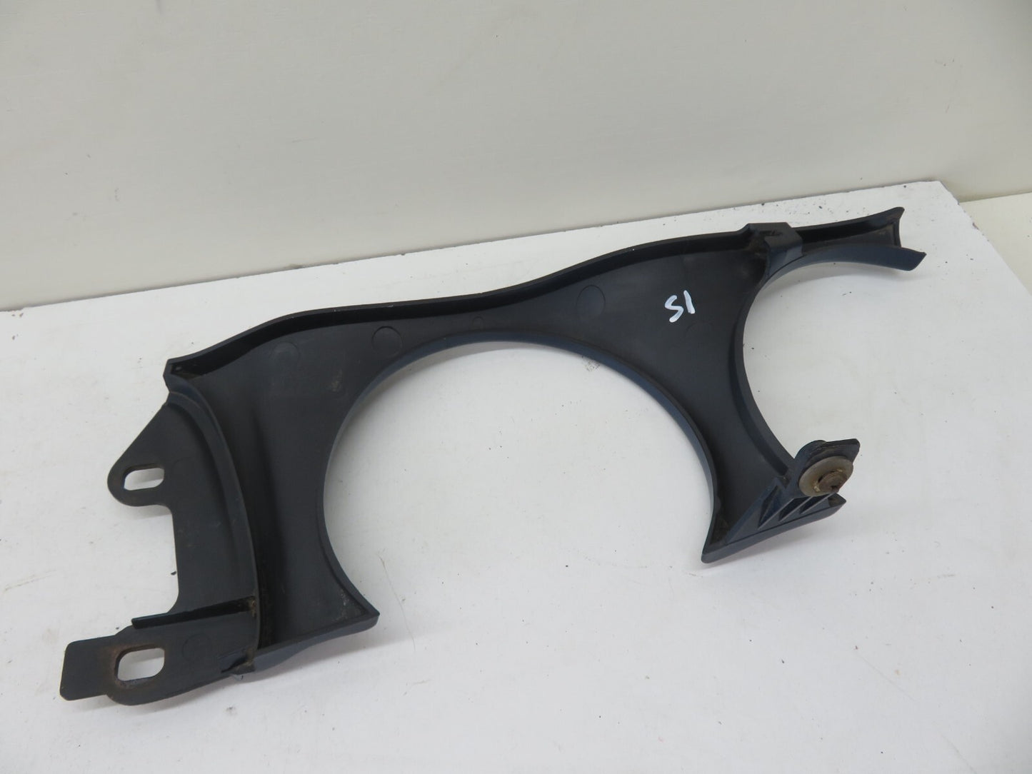 JAGUAR XJR NS FRONT HEADLIGHT SURROUND TRIM PASSENGER SIDE 1994-2001 1200-15