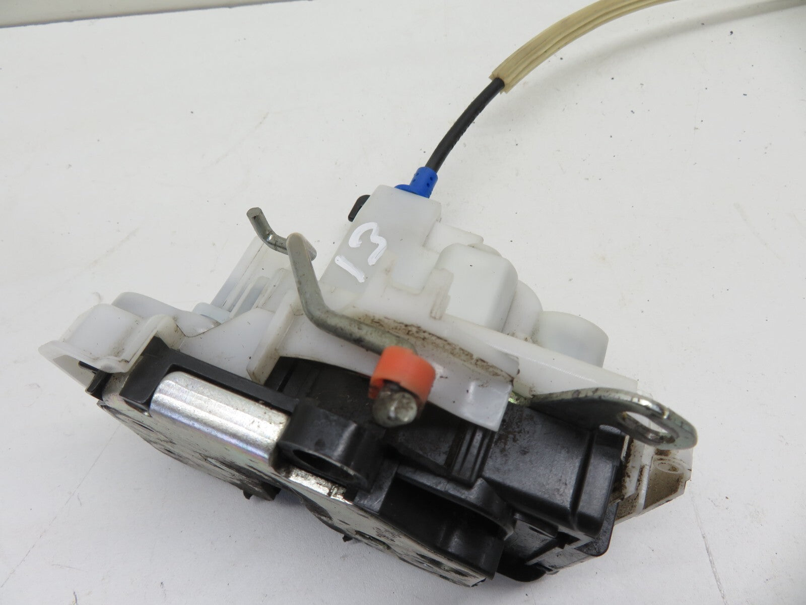 PEUGEOT BIPPER OSF DRIVER  DOOR LOCK CATCH 2008-2015 1734-13