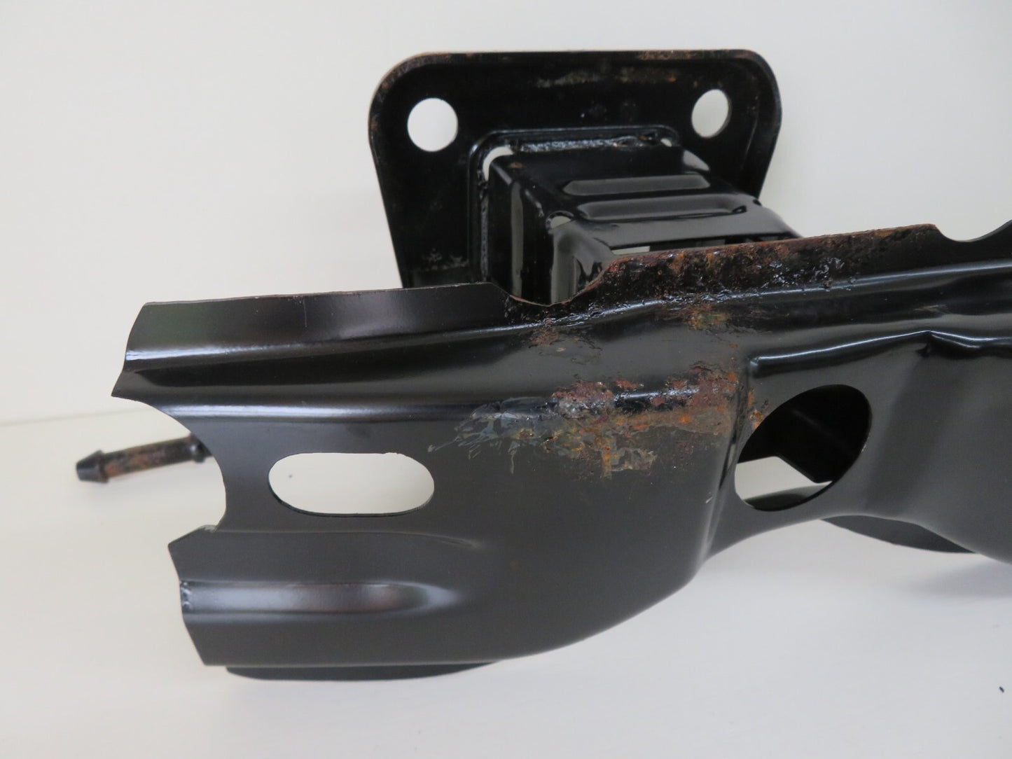 FRONT BUMPER REINFORCER BAR FOR BMW X1 BM1A87A (SEE PHOTOS) 2008-2015