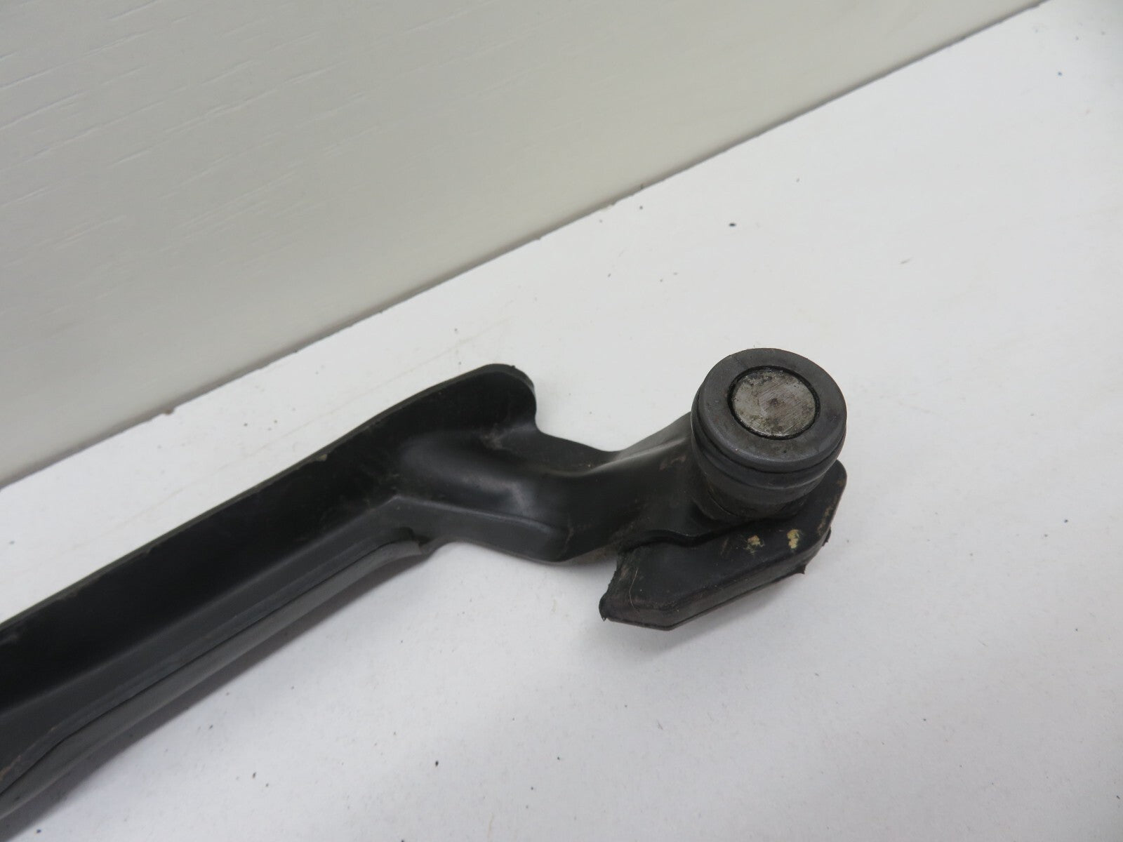 PEUGEOT BIPPER NS SLIDING DOOR UPPER TOP ROLLER HINGE 2008-2015 1734-15