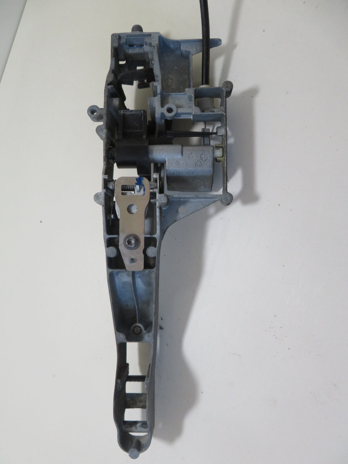 PEUGEOT 308 NSR DOOR LOCK CATCH 2007-2013 1410-3