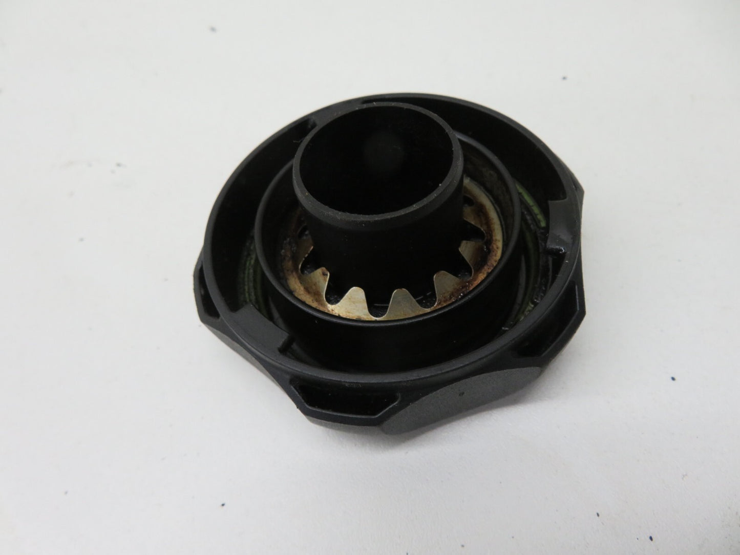 PORSCHE CAYENNE 955 ENGINE OIL CAP 2003-2006 1718-11