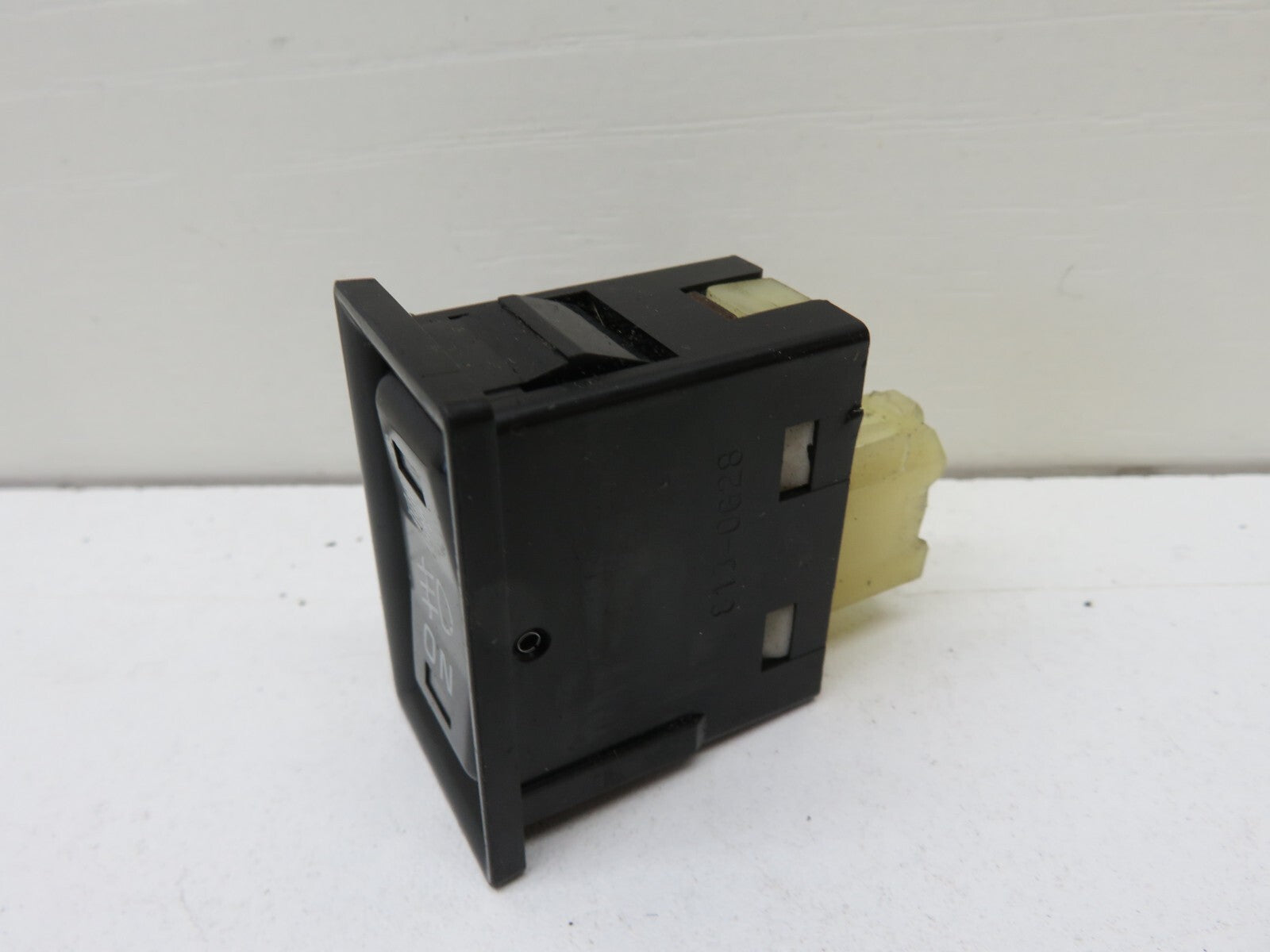 TOYOTA MR2 MK2 SW20 FRONT STEERING FOG LIGHT SWITCH 1990-1999 0700