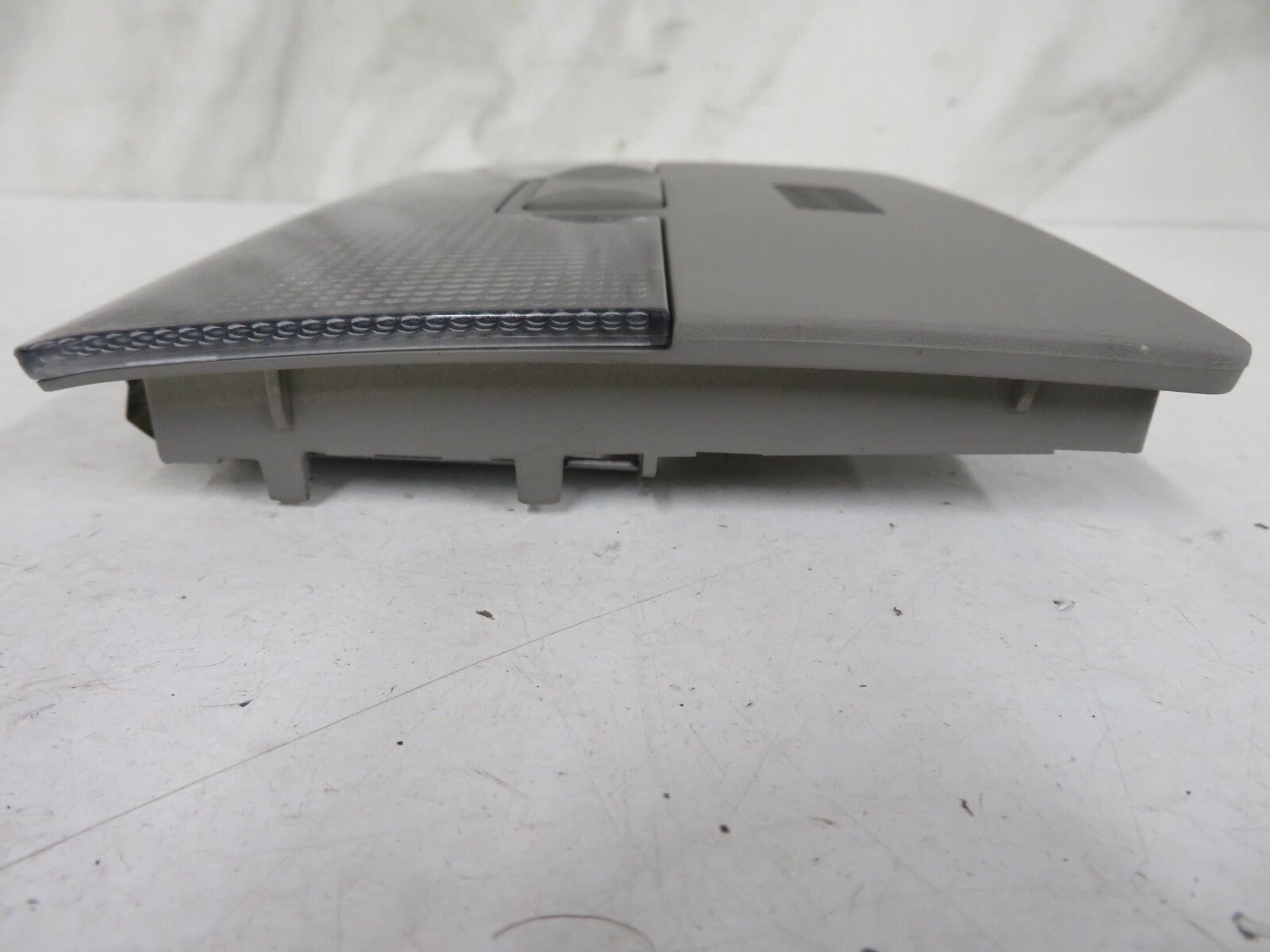 AUDI A8 D2 INTERIOR LIGHT 4B0947105B 1998-2002 1426-10