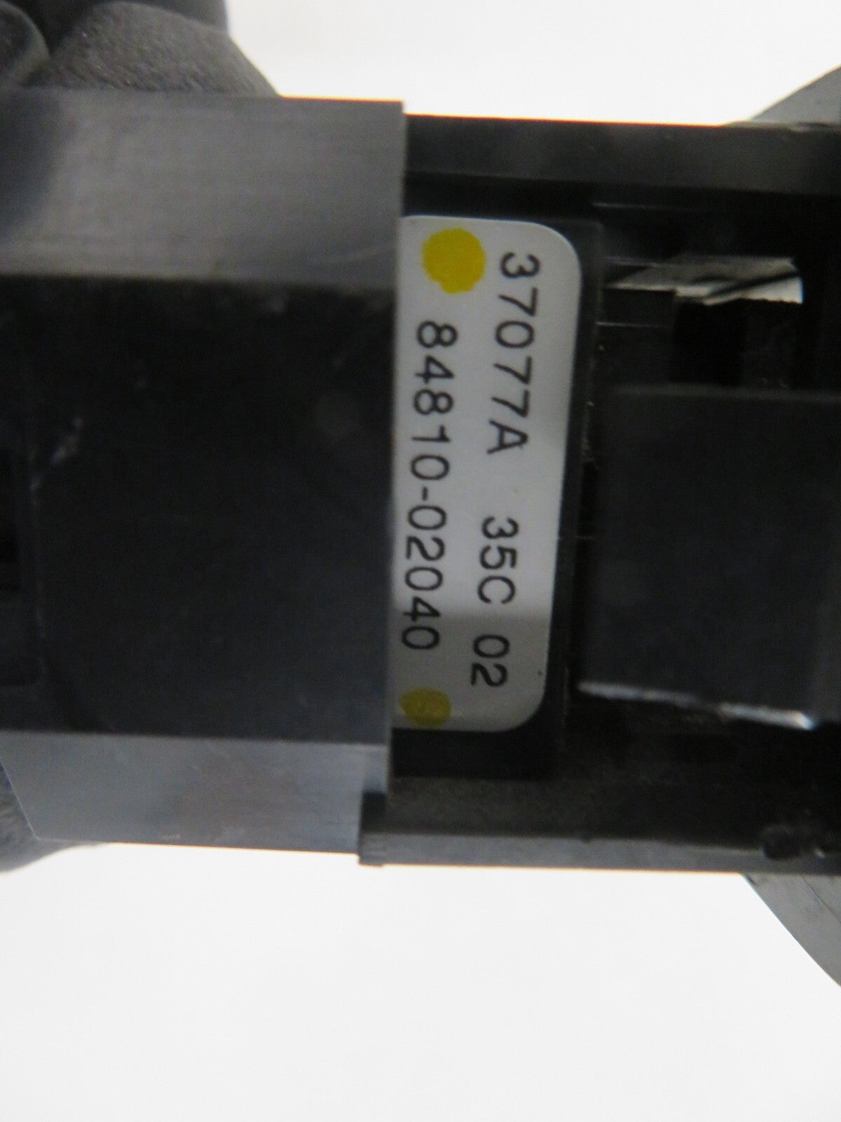 TOYOTA COROLLA REAR WINDOW SWITCH LEFT SIDE 84810-02040  2004-2007 MIX1424-22