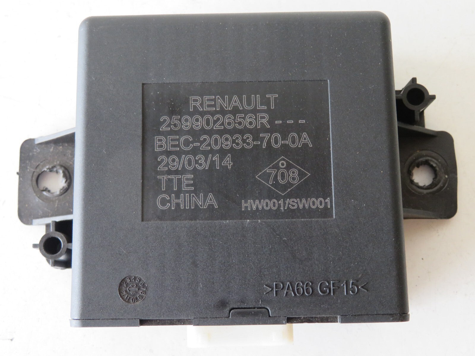 RENAULT TWINGO BODY CONTROL MODULE 259902656r 2014-2017 AMS1558