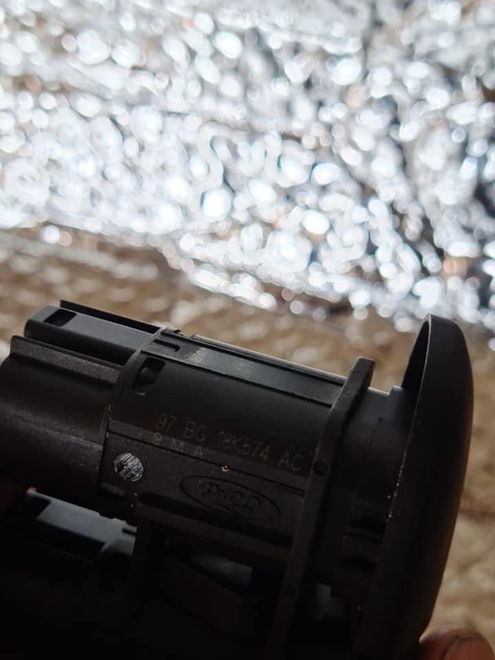 FORD MONDEO MK2 ST200 WINDOW DEMIST SWITCHES 97BG-18K574-AC 1996-2000 AS2