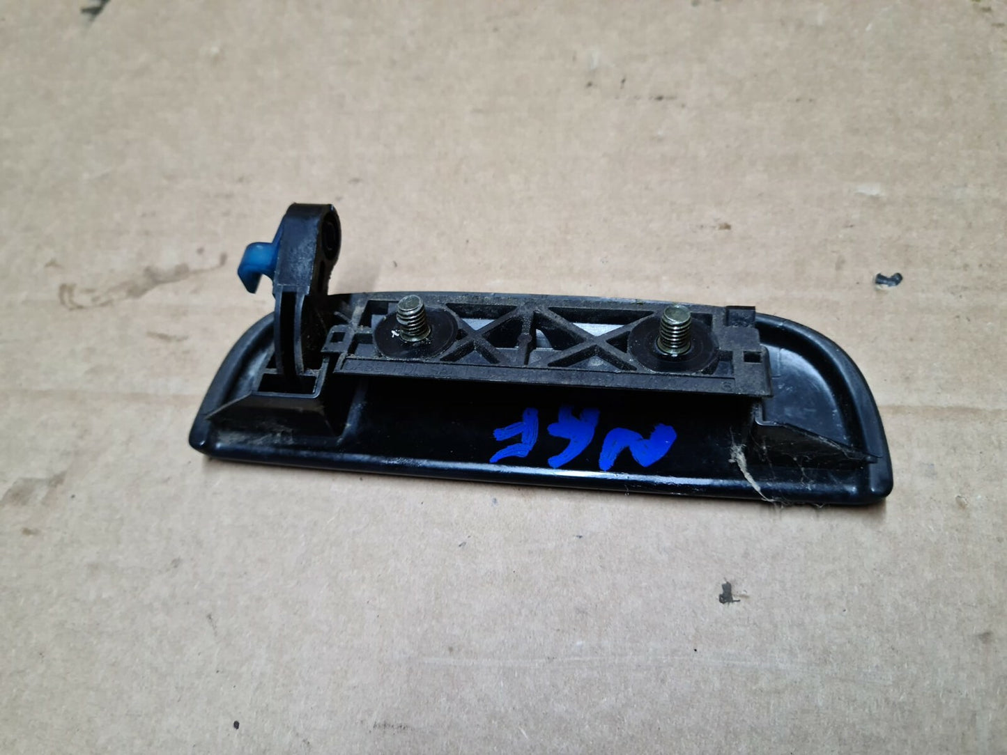 SUZUKI JIMNY NS PASSENGER EXTERNAL DOOR HANDLE 2005-2015