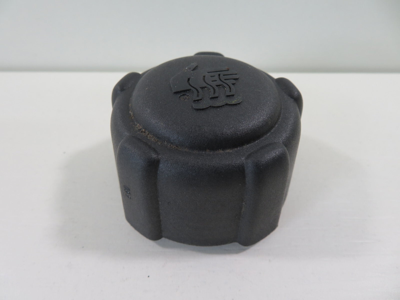 RENAULT SCENIC ANTIFREEZE COOLANT BOTTLE CAP 2003-2009 1439-3