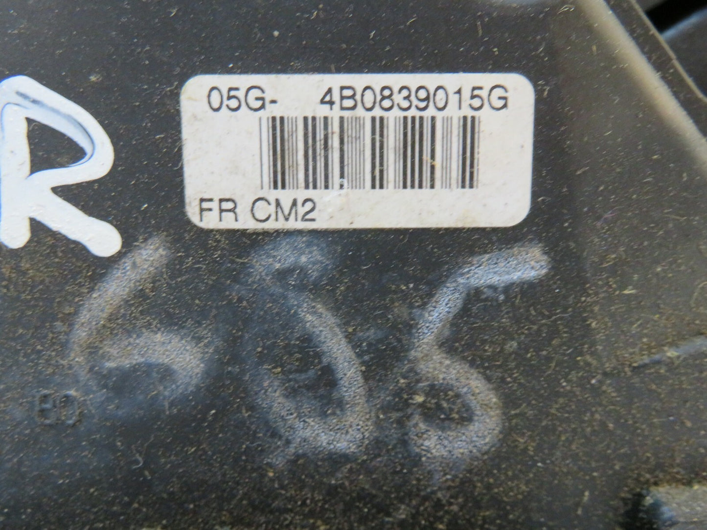 AUDI A6 C5 ALL ROAD NSR DOOR LOCK CATCH 4B0839015G 1998-2003 REFB5-2