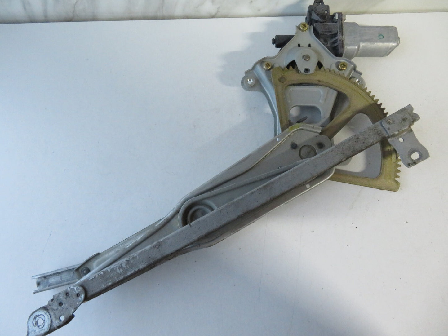 SUBARU LEGACY NSF WINDOW REGULATOR MOTOR 2003-2009 AMS1541-3