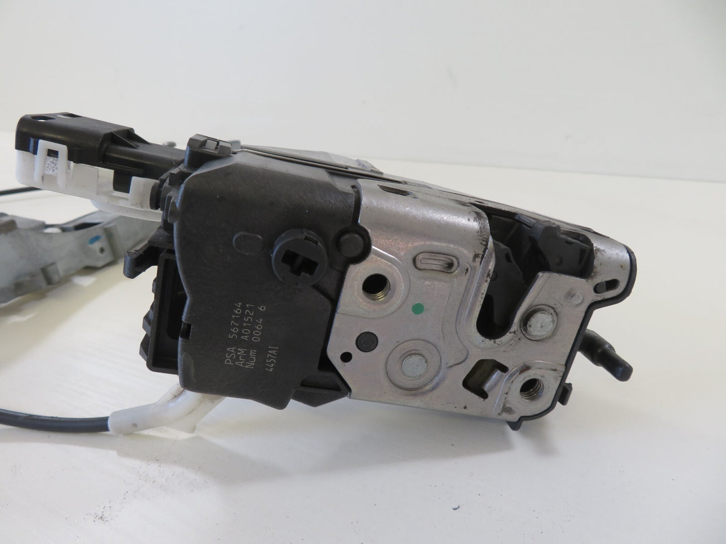 PEUGEOT 308 OSR DOOR LOCK CATCH 2007-2013 1410-1