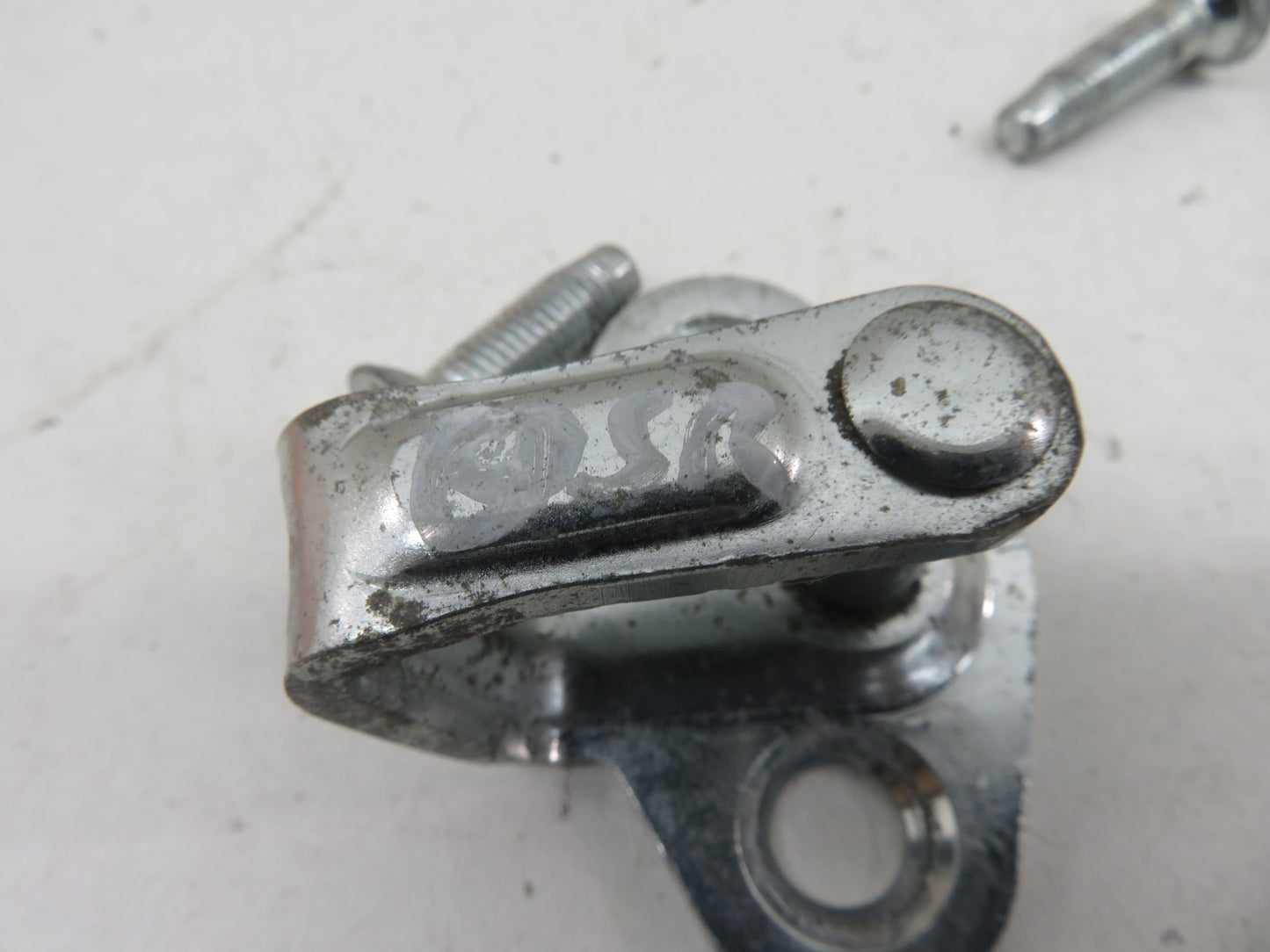 VAUXHALL MOKKA OSR REAR DRIVER DOOR CATCH 2012-2016 1600-