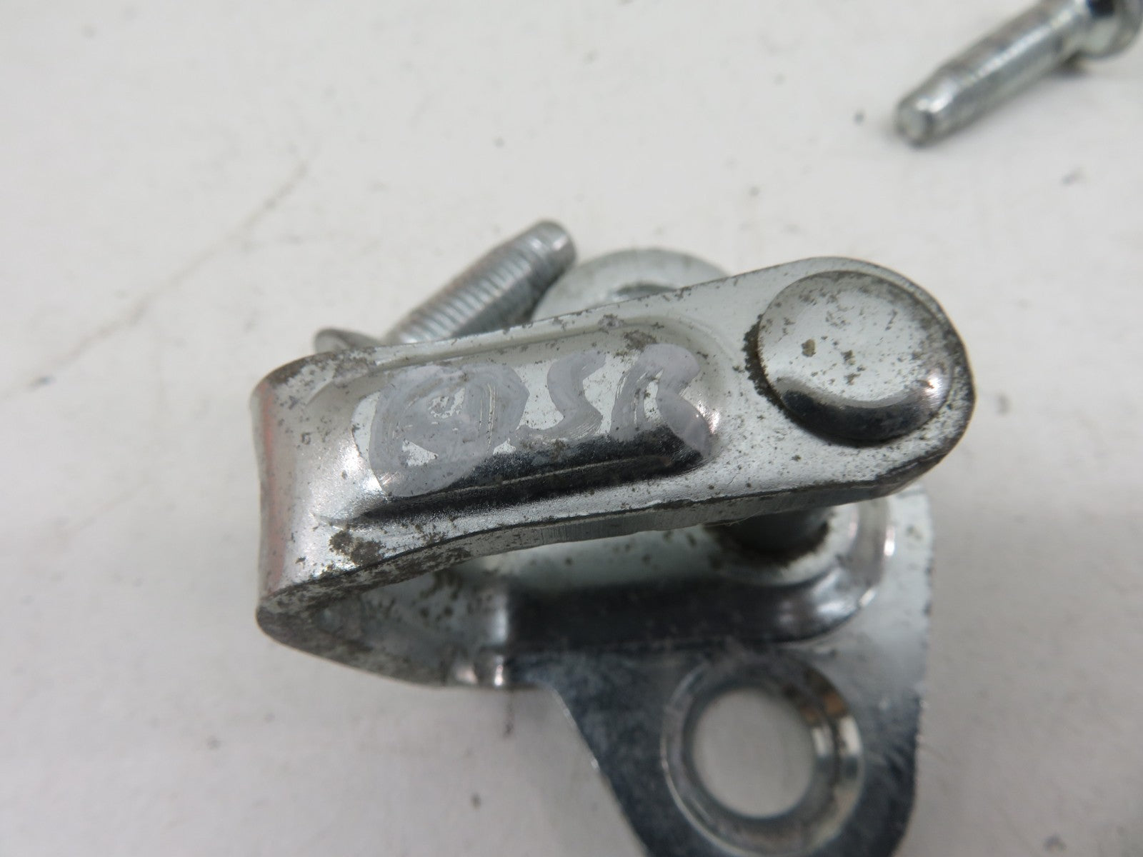 VAUXHALL MOKKA OSR REAR DRIVER DOOR CATCH 2012-2016 1600-