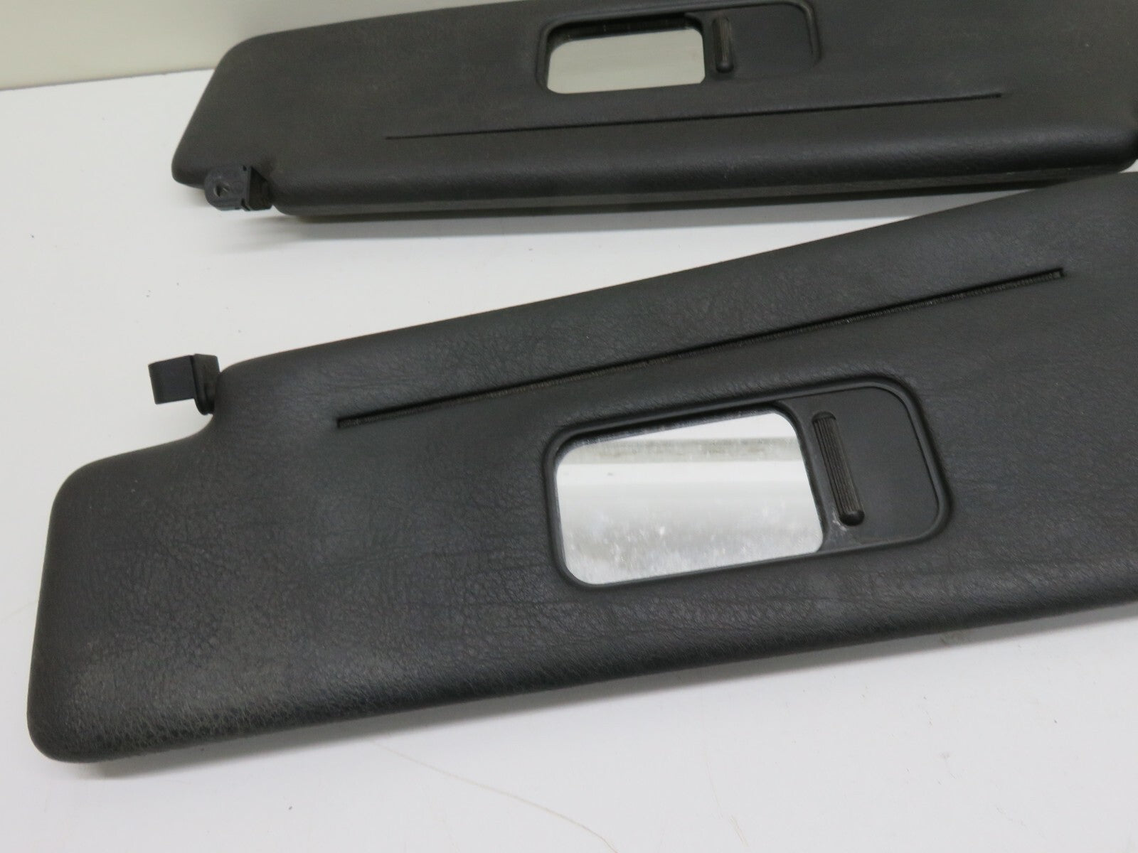 BMW E36 CONVERTIBLE SUN VISORS PAIR BLACK 1991-1998 1756-14
