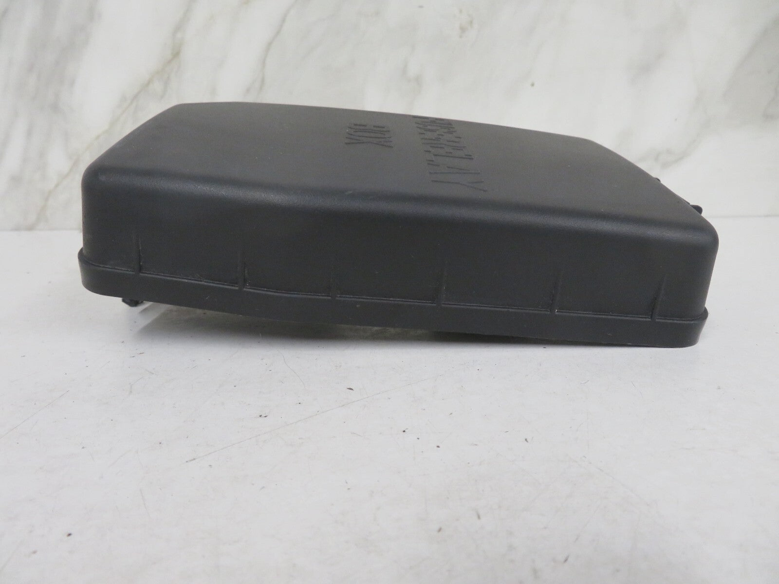 HYUNDAI GETZ ENGINE BAY FUSE BOX COVER LID 91298-1C201 2002-2005 1234-3