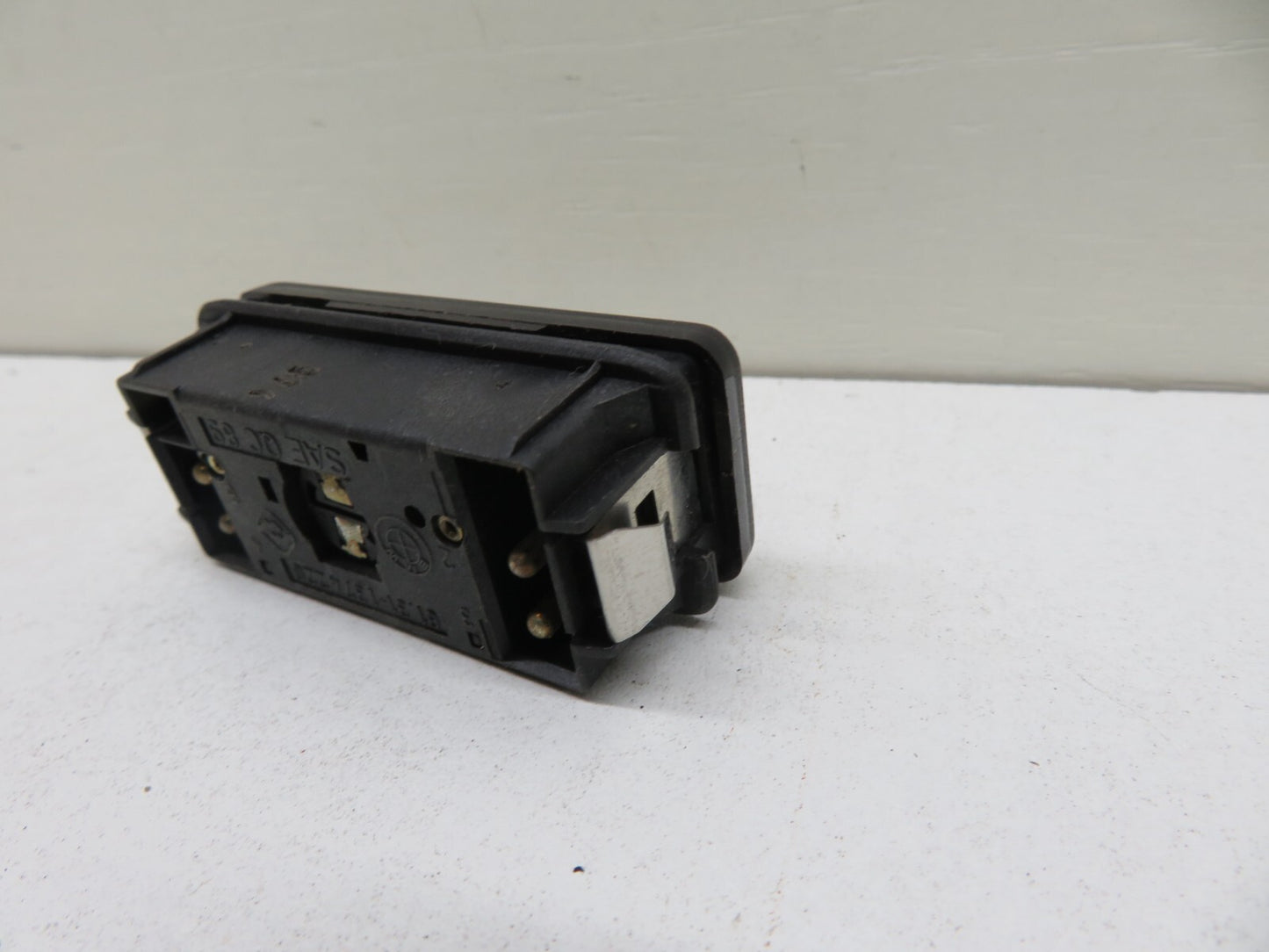 BMW E36 HAZARD SWITCH 1991-1998 1658-13