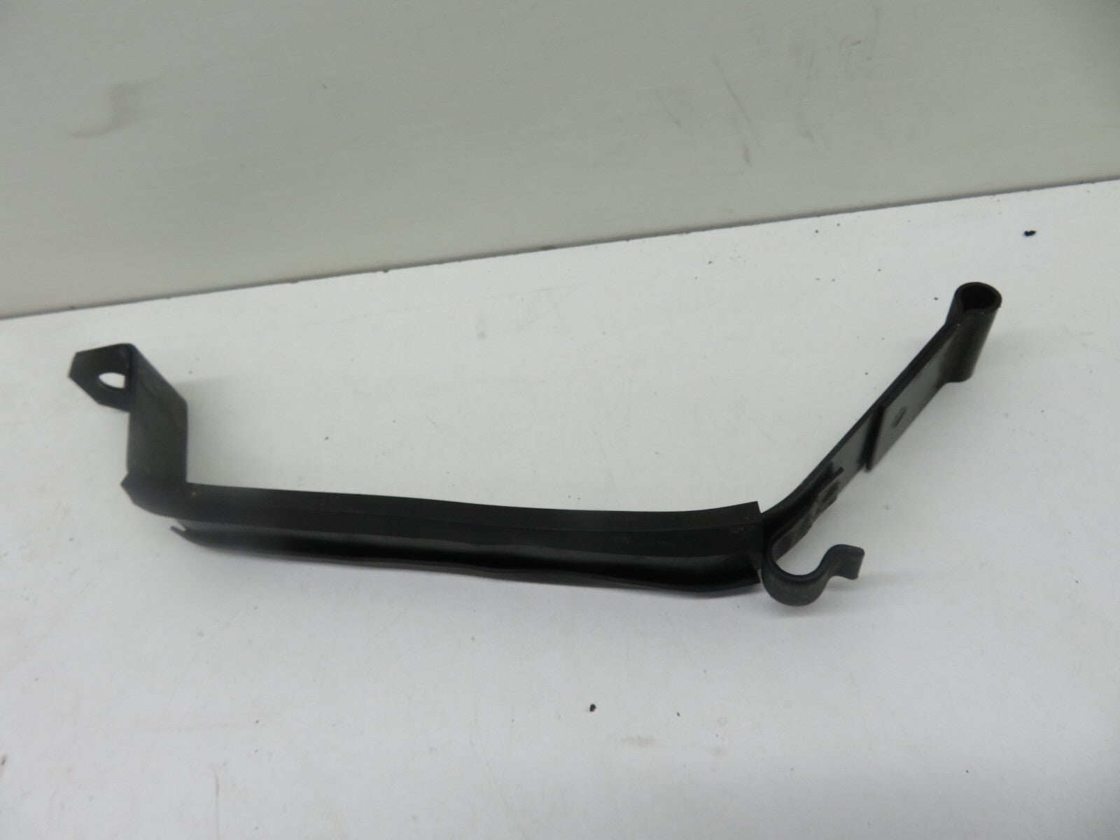 TOYOTA MR2 MK2 SW20 FUEL TANK STRAP BRACKET 1990-1999 REF2121-7