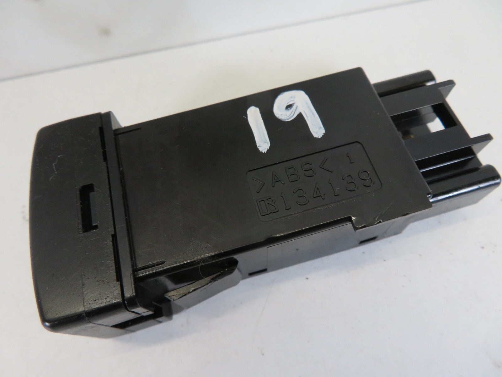 MAZDA 5 MPV HEADLIGHT LEVEL ADJUST SWITCH 2005-2010 A1427-19