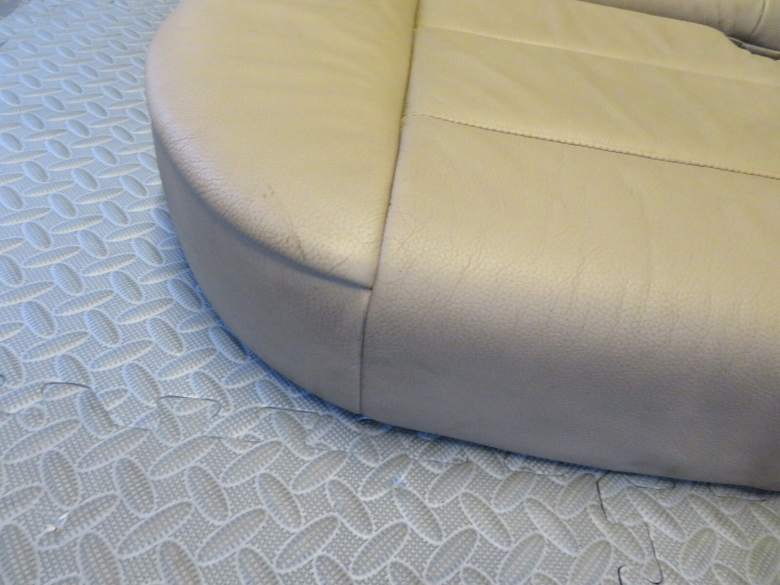 BMW X5 E53 REAR LEATHER SEAT BASE BEIGE CREAM 2000-2006