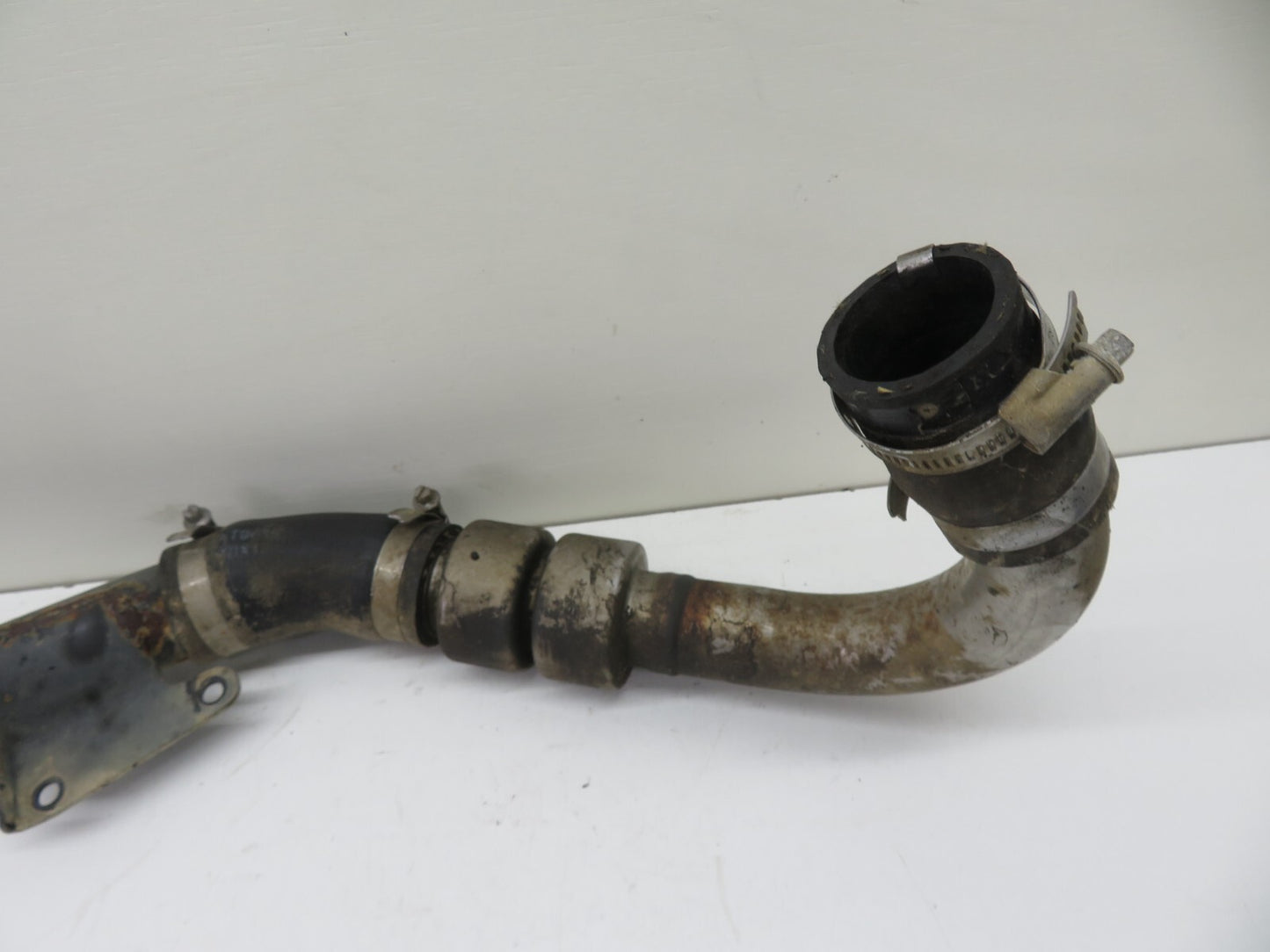 FORD FIESTA MK7 ST180 INTERCOOLER PIPE 2013-2017