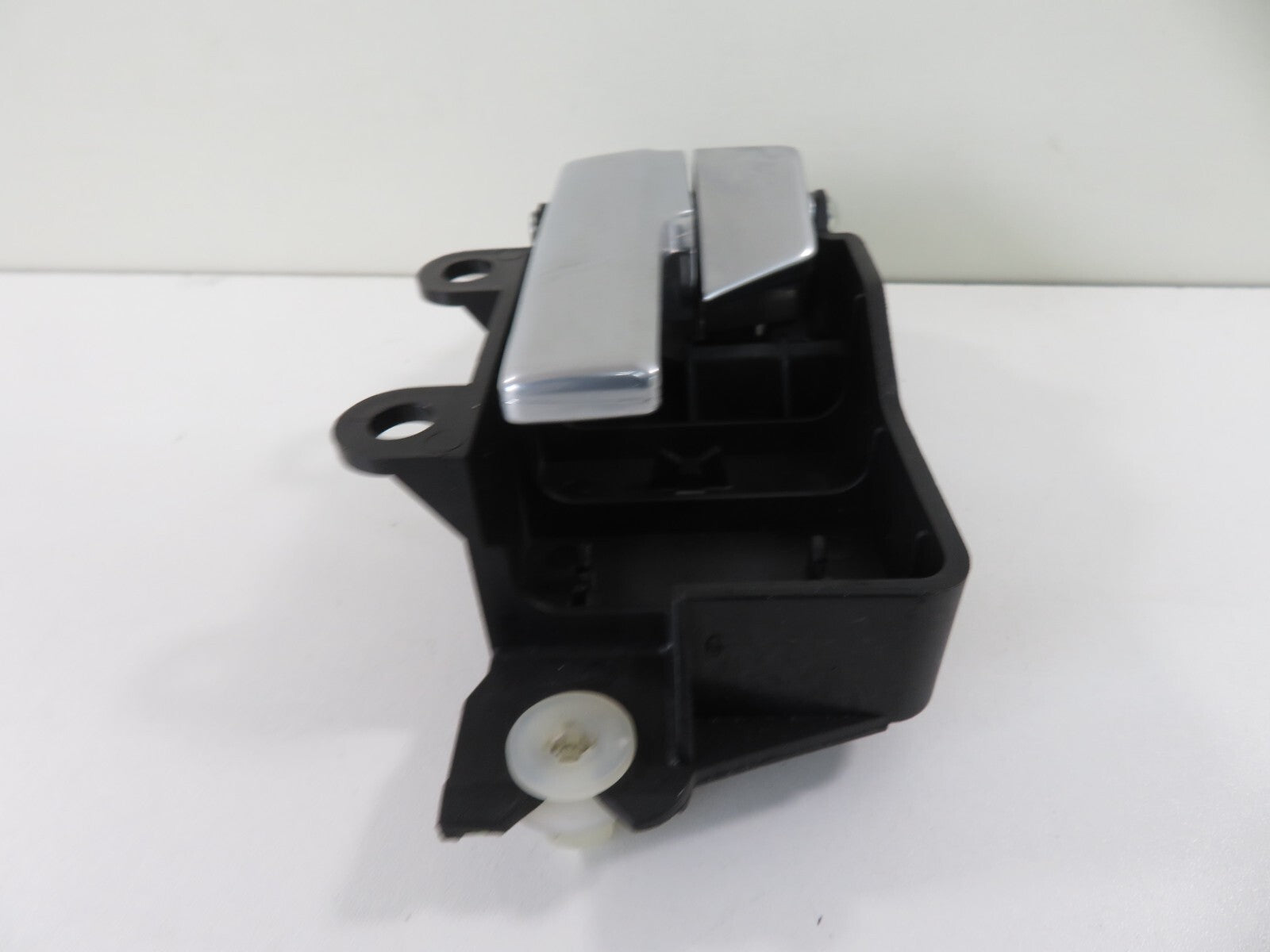 FORD C-MAX NSF PASSENGER INTERIOR DOOR HANDLE 2006-2010 1401-8