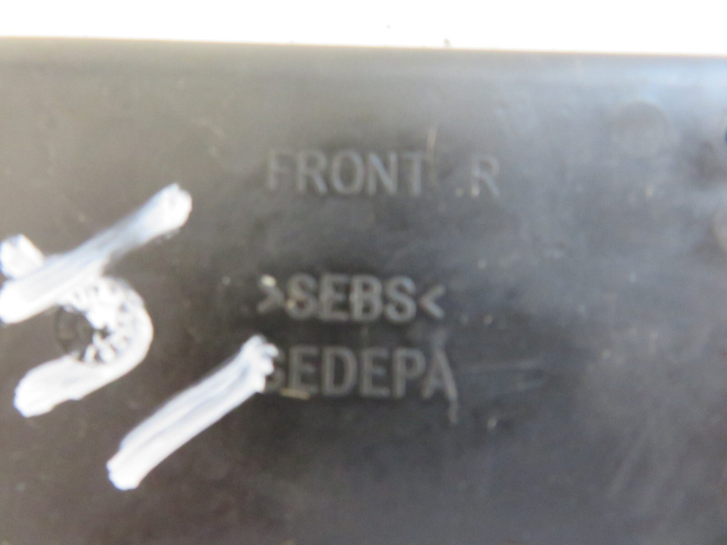 PEUGEOT 4007 OSF DOOR CARD RUBBER INSERT TRIM 2007-2012 1603-14