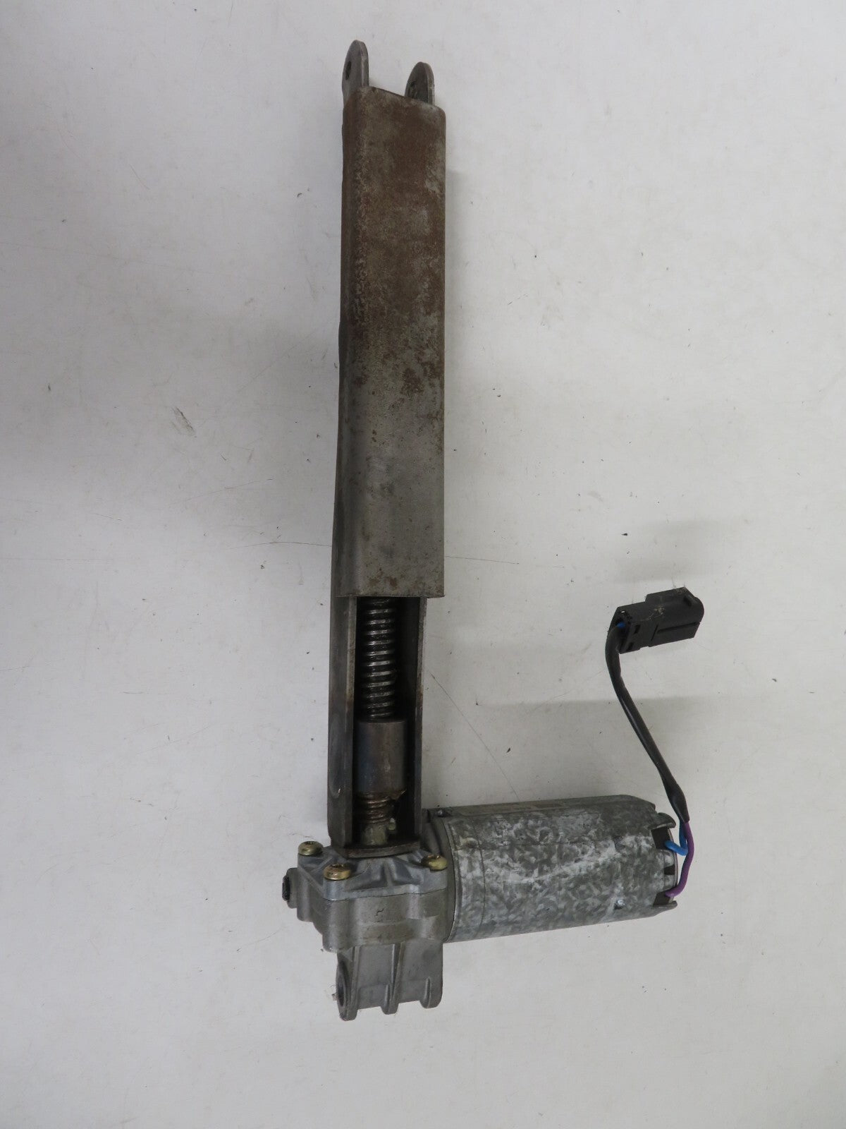 ROVER 75 OS FRONT SEAT ADJUSTER MOTOR 9450318B 1999-2005 1626-1