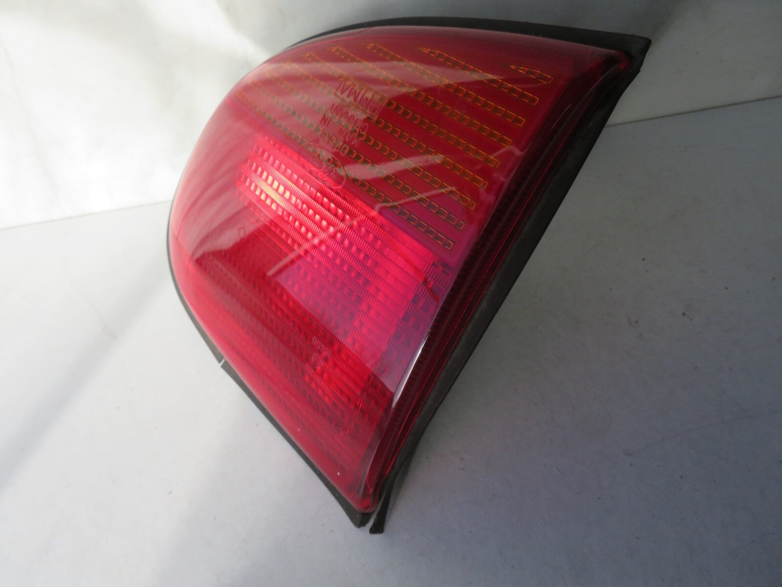 FORD ESCORT MK6 NS INNER REAR TAIL LIGHT 1995-2000 AMS1311-4