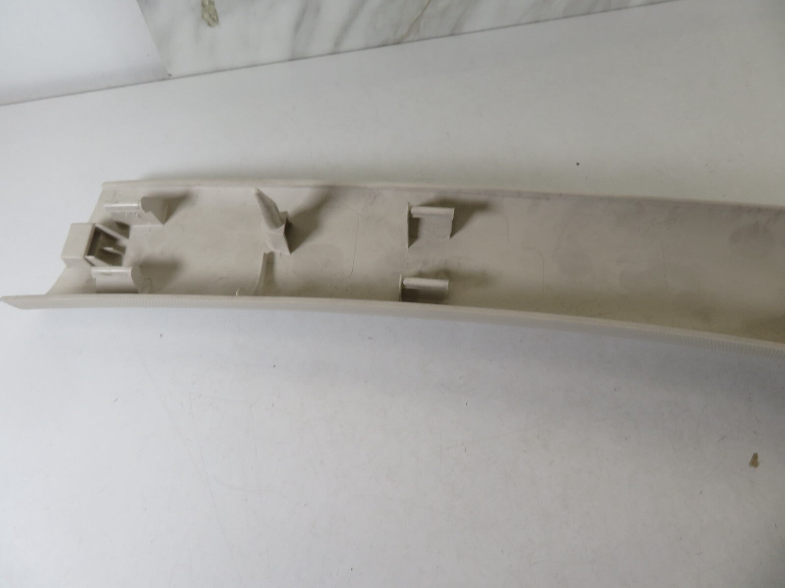 FORD KA MK2 OSF A PILLAR TRIM 2008-2015 BK1244