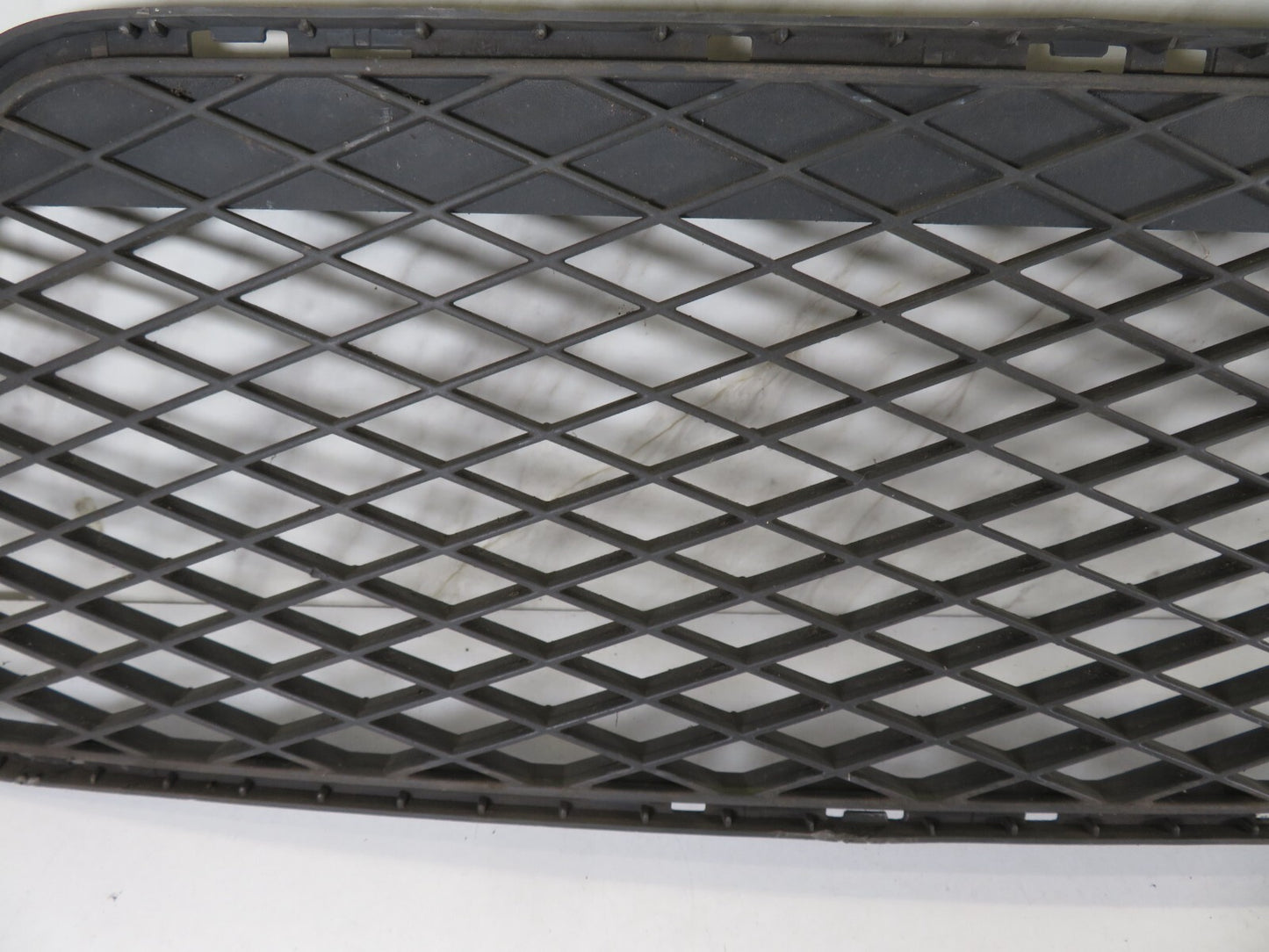 FORD FOCUS CC CONVERTIBLE FRONT GRILL 5M5J-17K945-AB 2006-2010