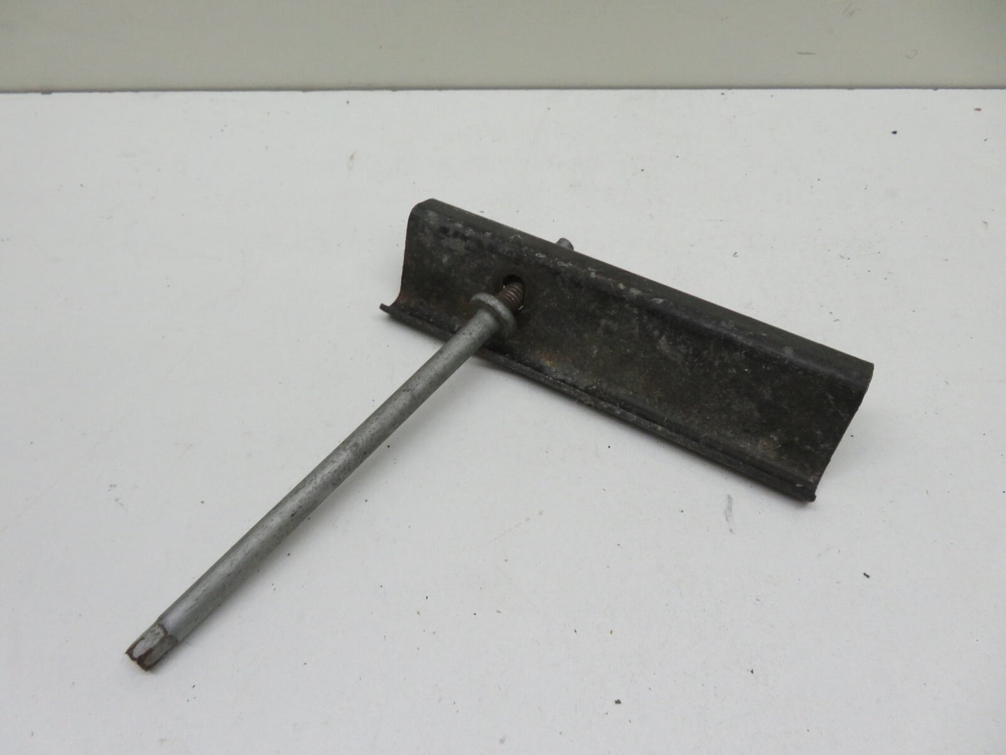 RENAULT ESPACE MK3 BATTERY CLAMP BRACKET 1996-2002 1508-5