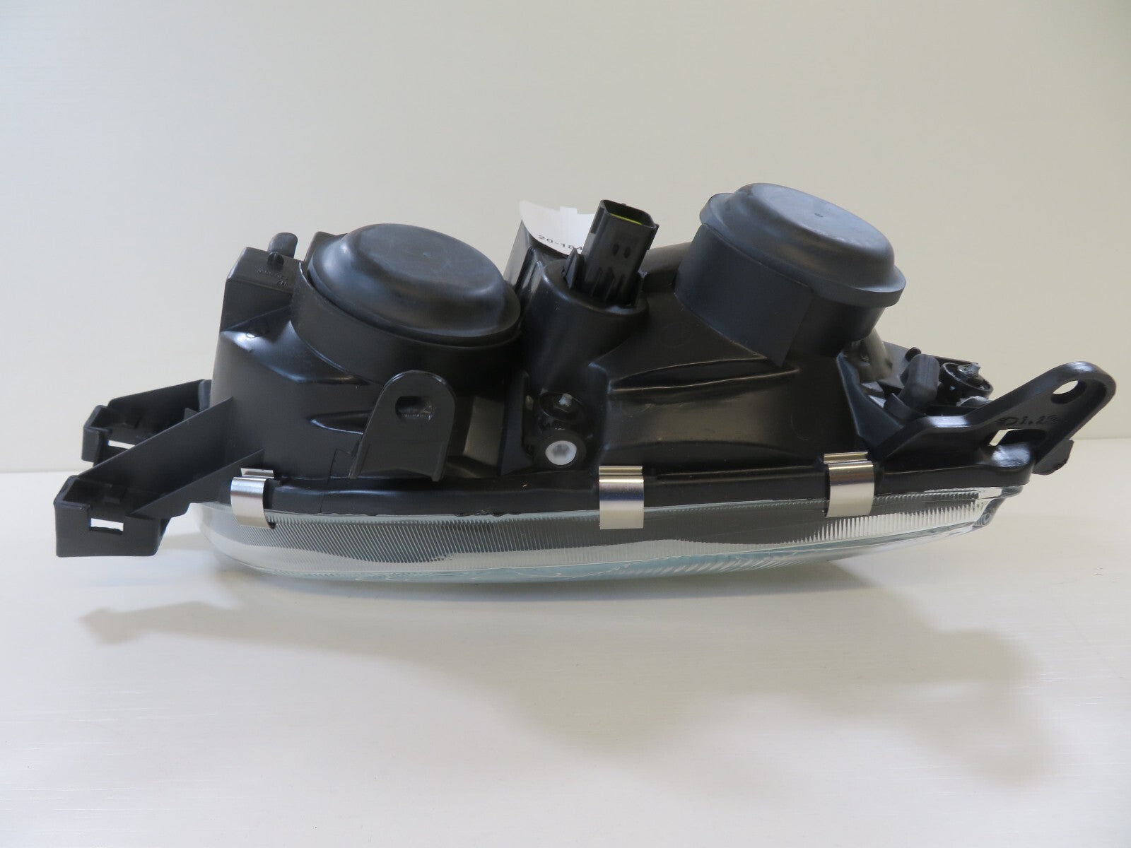 NS PASSENGER LH HEADLIGHT TYC 20-5458-08-2B FOR TOYOTA AVENSIS 1997-2000 #RMS