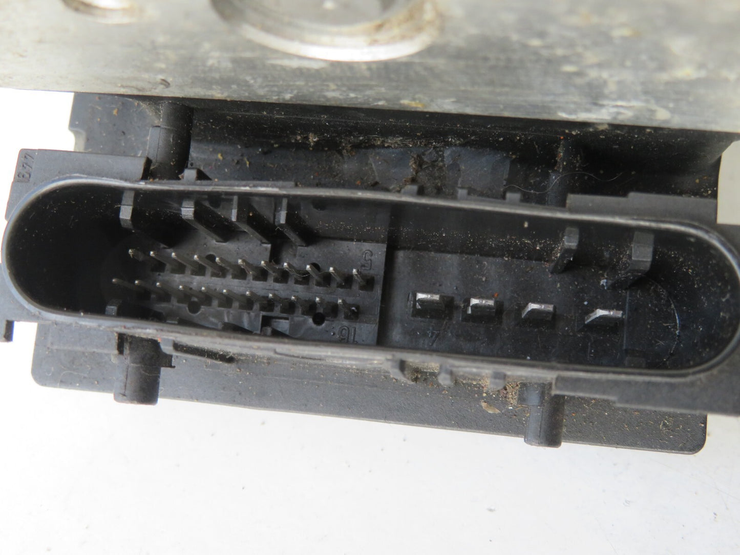 RENAULT CLIO MK2 ABS PUMP MODULE 0265800411 2005-2008 A1158-17