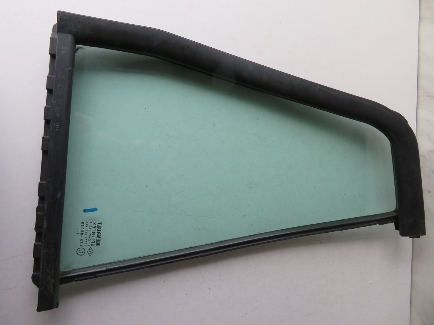 RENAULT LAGUNA ESTATE NSR DOOR QUARTER GLASS 43R-00049 2001-2005 A1345-1