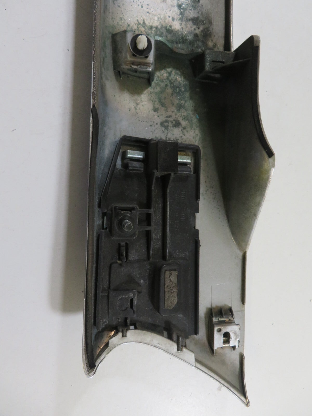 PEUGEOT 4007 REAR TAILGATE BOOT TRIM 2007-2012