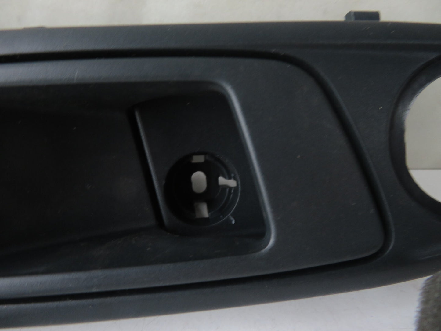 FORD FIESTA MK7 INTERIOR OS DRIVER DOOR HANDLE 2009-2012 AMS1209-15