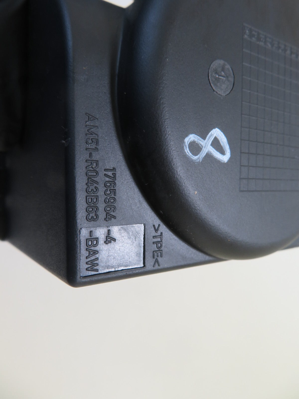 FORD C MAX CENTER CONSOLE STORAGE TRIM AM51-R043B63-BAW 2011-2015 1651-8