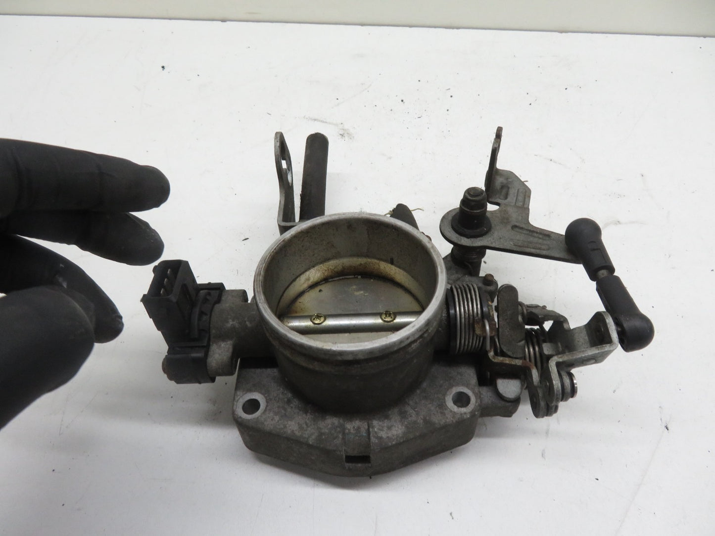 BMW E36 320I THROTTLE BODY 1748094 1990-1999