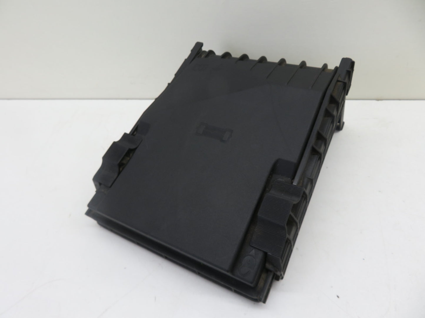 VW GOLF MK6 ENGINE BAY FUSE BOX COVER TRIM 1K0937132F 2009-2013 1500-5