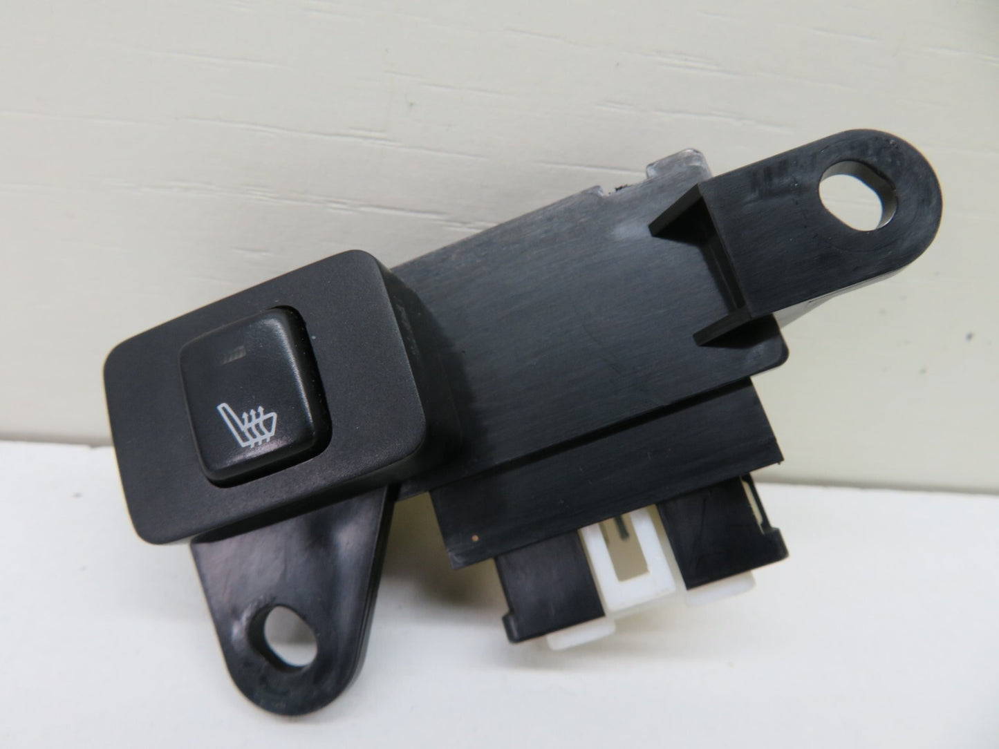 TOYOTA LEXUS SOARER NS PASSENGER HEATED SEAT SWITCH  1991-1999 1503-25