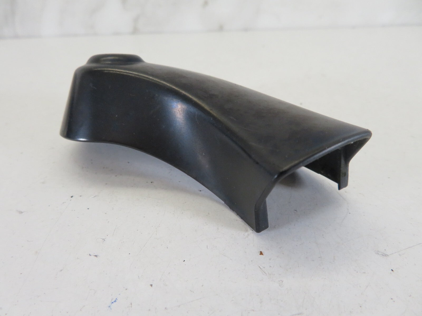 BMW MINI COOPER R52 FRONT WIPER ARM NUT COVER TRIM 80005617 2004-2006 A2018-24