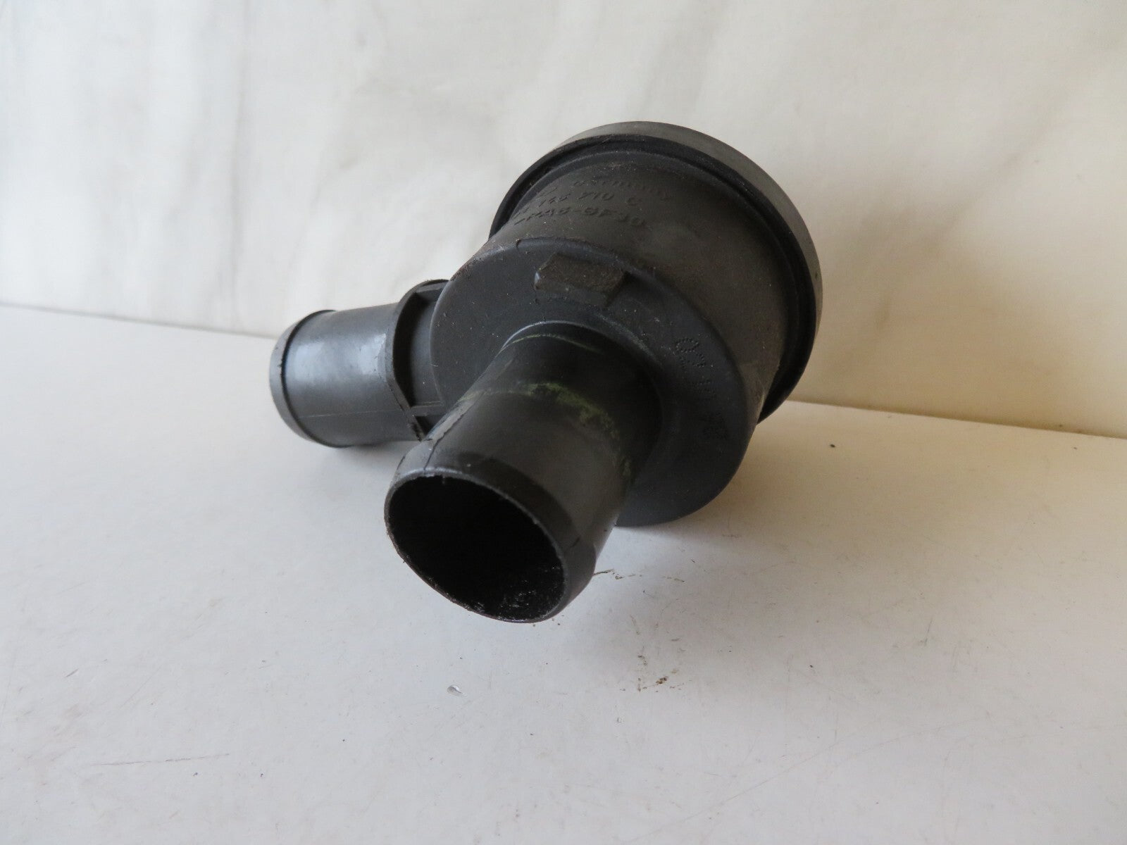 AUDI A3 1.8T STOCK BLOW OFF VALVE 034145710C 1998-2002 A37