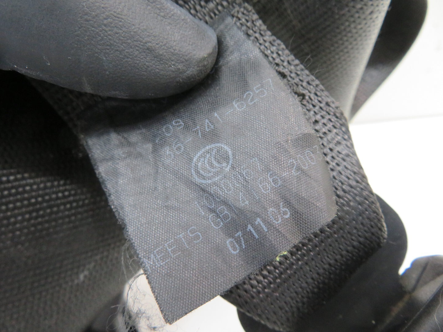 VAUXHALL CORSA D NSF PASSENGER FRONT SEAT BELT 607707500C 2006-2011 1700-7