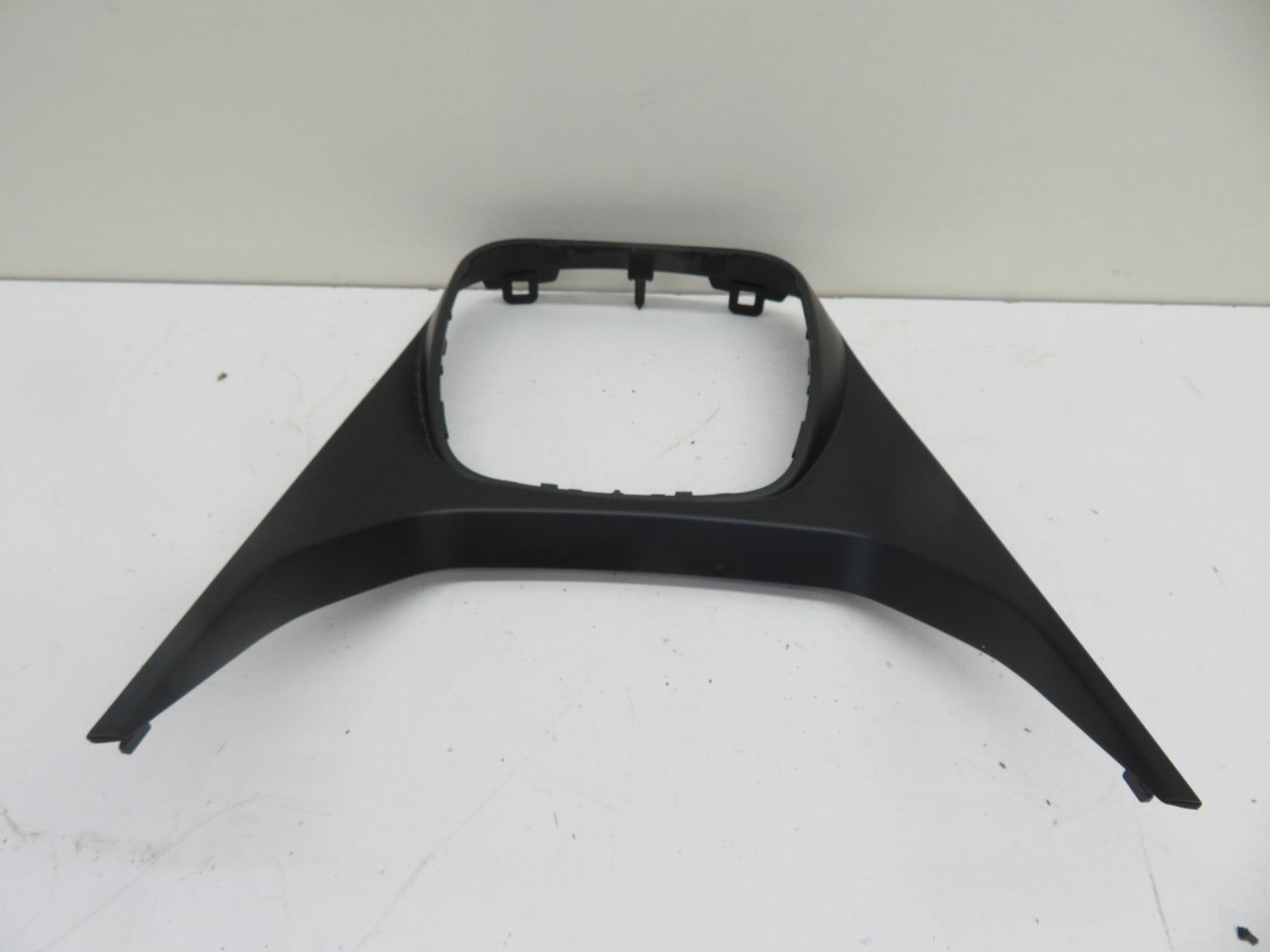 FORD C MAX GEAR GAITOR SURROUND TRIM 2011-2015 1691-3