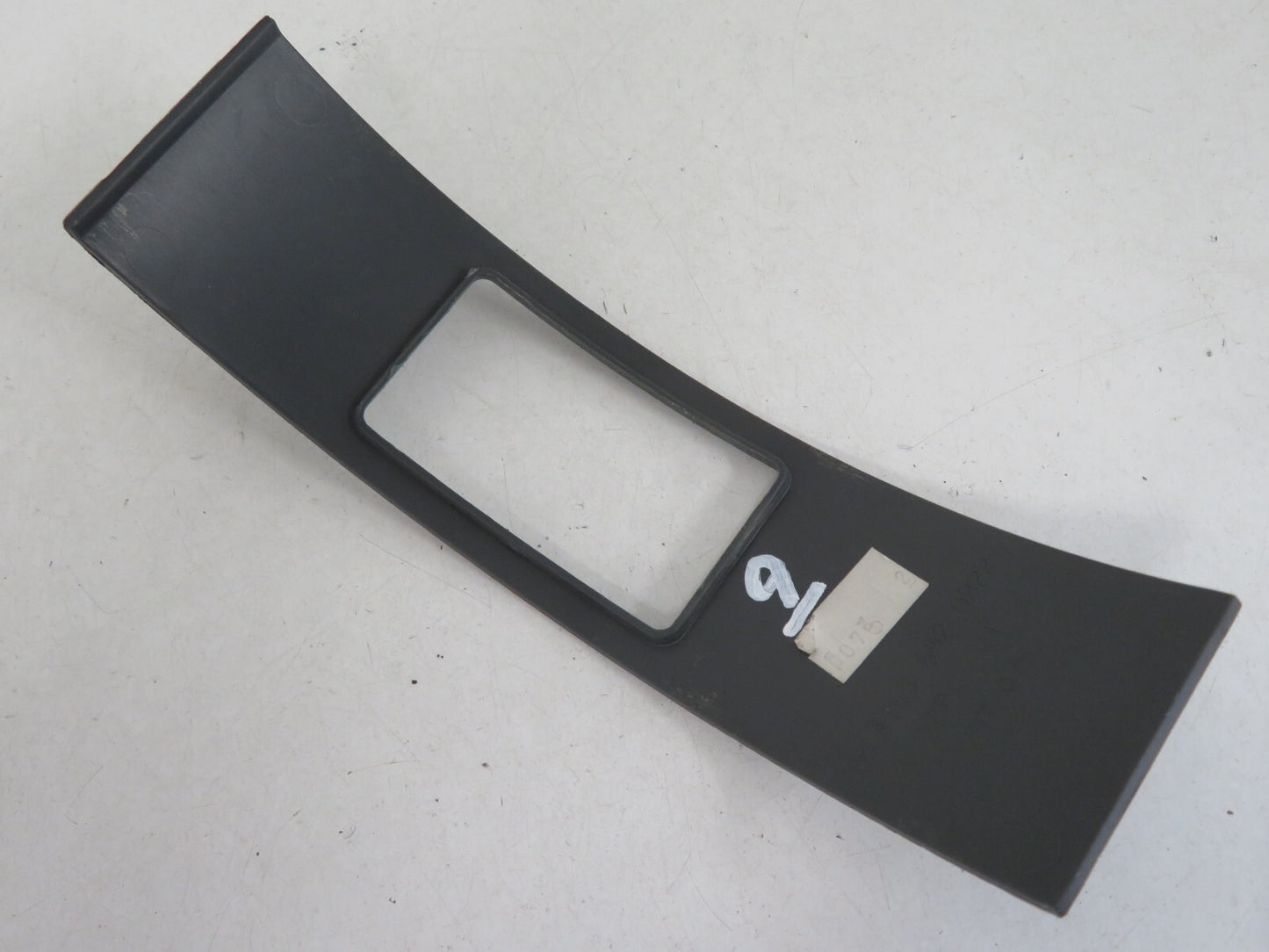 MERCEDES BENZ ML270 W163 THIRD ROW SEAT INTERIOR TRIM A1636920322 MIX1010-9