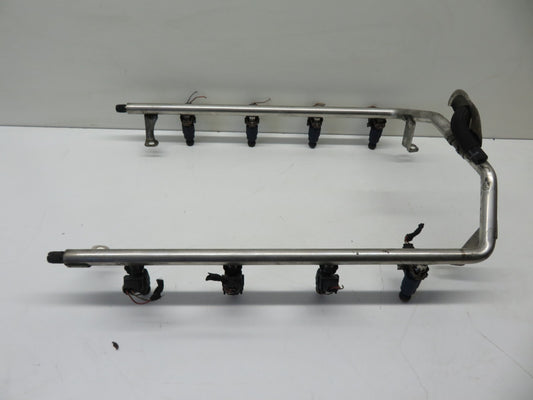 PORSCHE CAYENNE 955 V8 FUEL INJECTORS AND RAIL 0280156101 2003-2006 1804-2