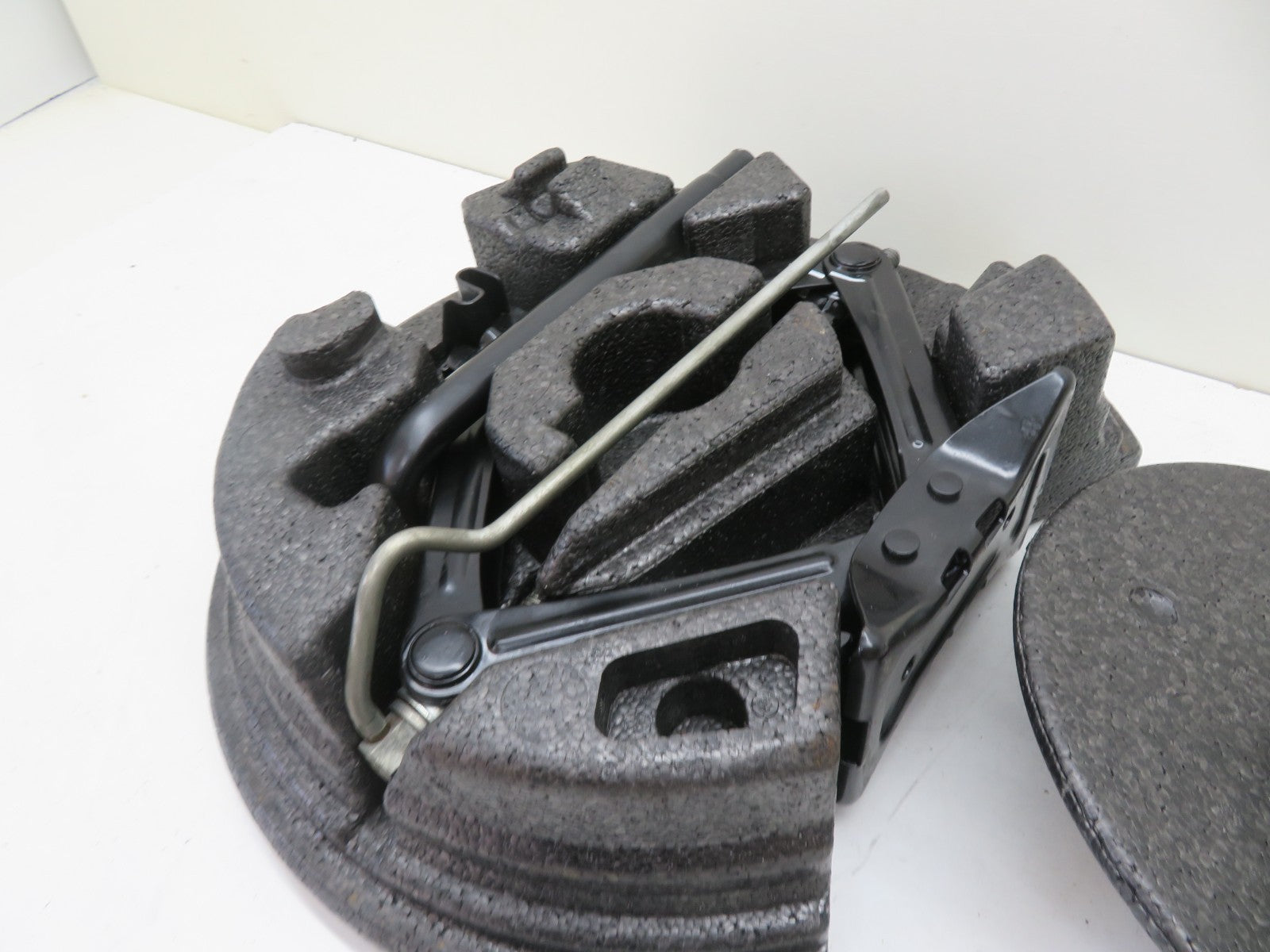 FORD C MAX CAR SCISSOR JACK KIT BOOT FOAM 2011-2015